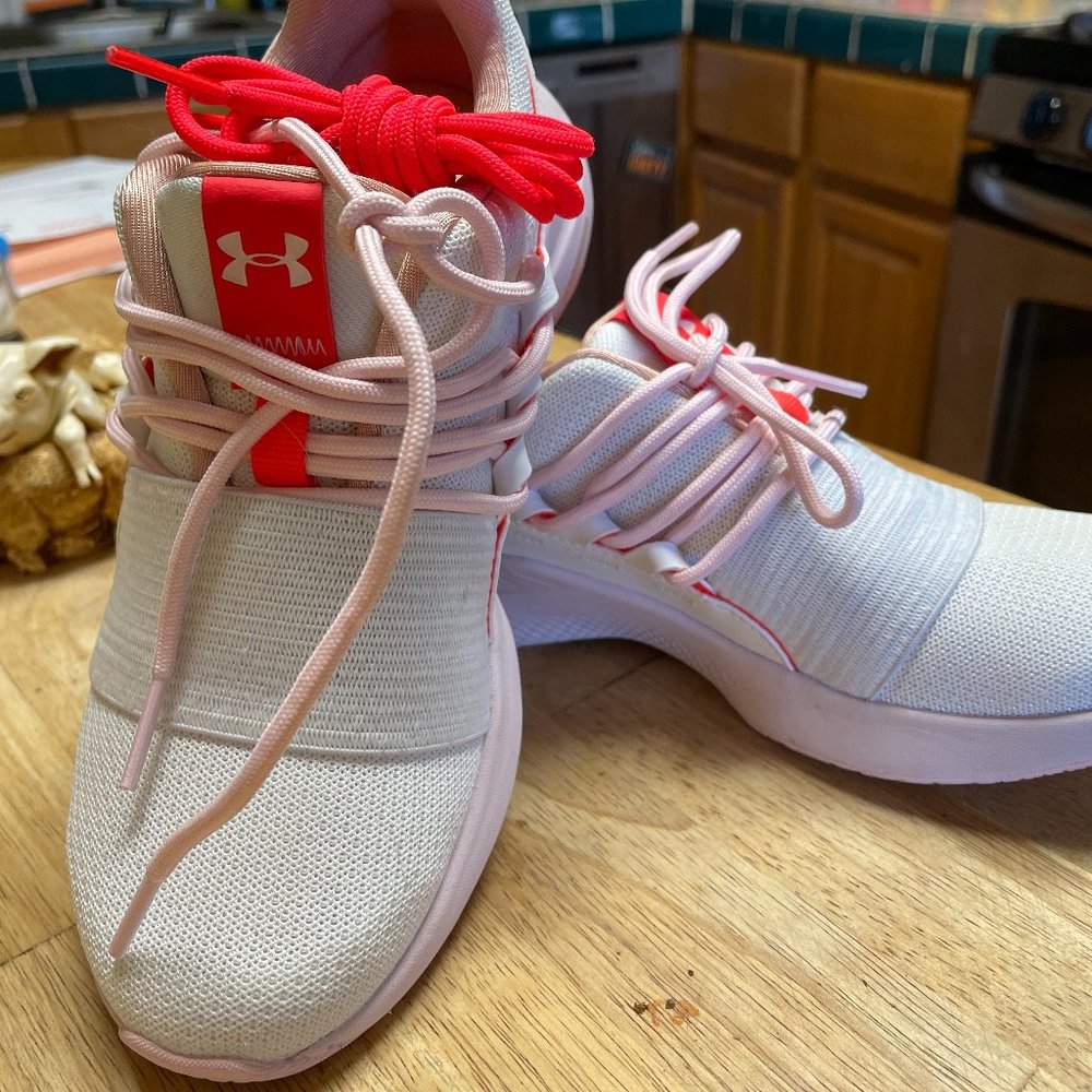Under Armour Womens Sneakers